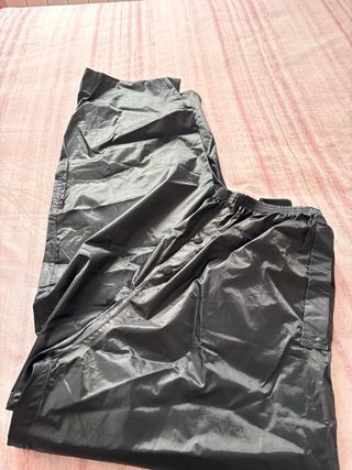 Pantalón chubasquero moto
