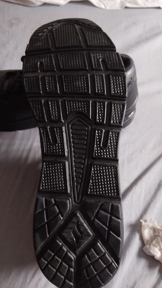 Zapatillas Skechers Negras