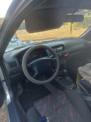 toyota Corolla 1999