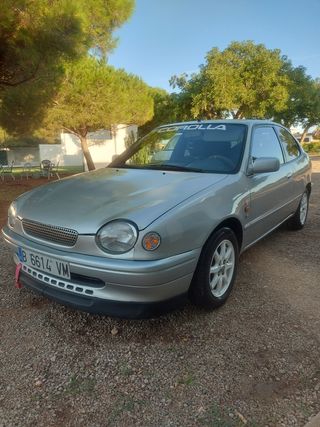 toyota Corolla 1999