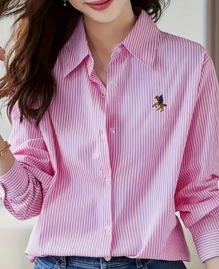 Camisa rosa de rayas elegante