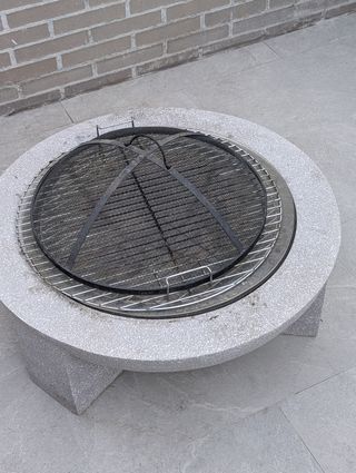 Brasero de piedra gris