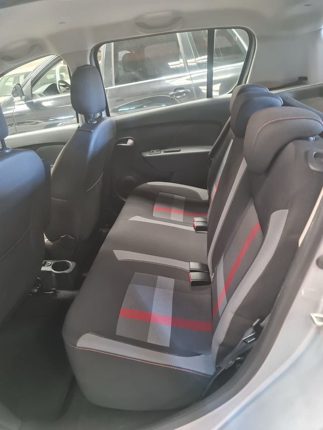 Dacia Sandero Stepway 2019 136.000km