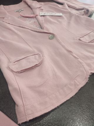 Giacca Javeline 10/11 anni veste più piccola cm140