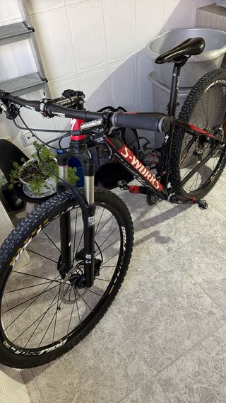 Bicicleta de Montaña Specialized