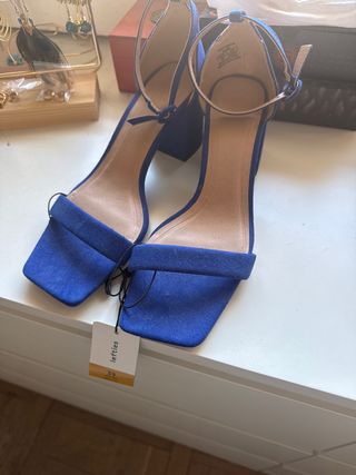 Sandalias Lefties azul tacón talla 39