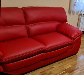 Sofá polipiel rojo 2 plazas
