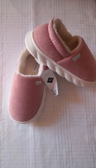 Zapatillas casa Talla 37-38 nuevas