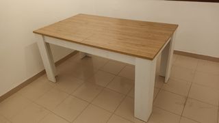 Mesa de comedor de madera extensible
