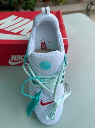 Nike Air Presto Talla 42 Nuevas