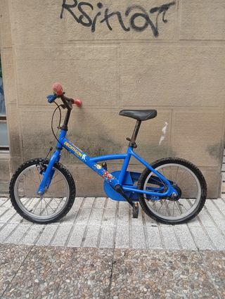 Bicicleta infantil azul Decathlon