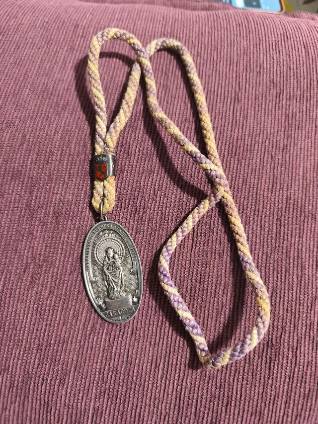 Medalla orden militar Caballeros de la Virgen del 