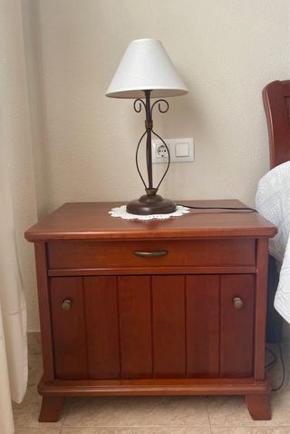 Juego cabecero+mesillas+mueble TV de Madera Maziza