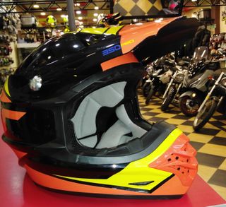 Casco de Moto 350 PRO Negro Naranja