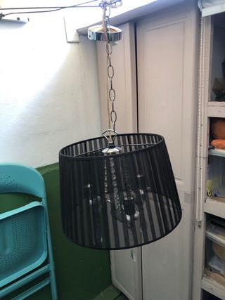 Lámpara colgante tela negra y cristal