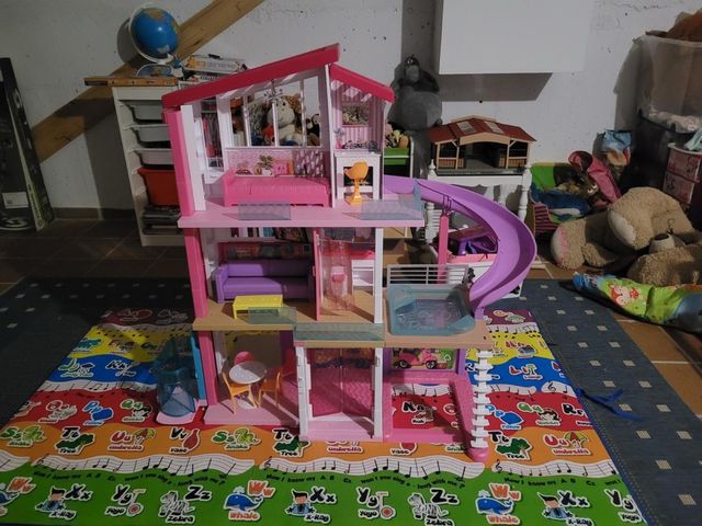 Casa de muñecas Barbie 