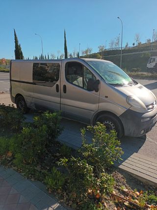 Opel Vivaro 2006