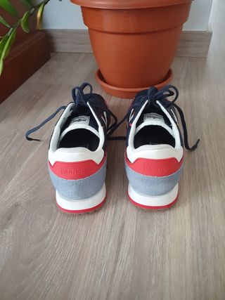 Zapatillas Munich Azul y Rojo