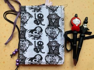 Libreta Pesadilla antes de Navidad + 2 bolis