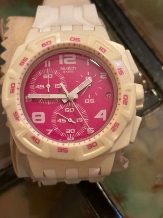Reloj Swatch Mujer Rosa y Blanco