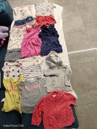 Lotto abbigliamento bimba 9-18 mesi