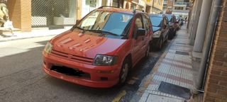 Mitsubishi Space Runner 2000