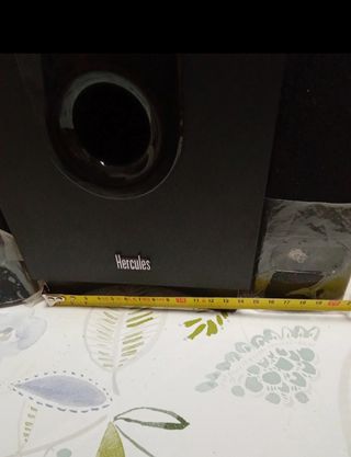 Altavoces Hércules XPS 2.135 con Subwoofer . 