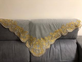 Manteletas de fallera bordadas oro