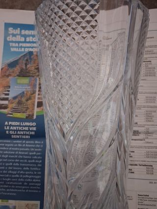 Vaso di cristallo alto e resistente