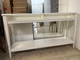 Mesa consola de cristal y madera