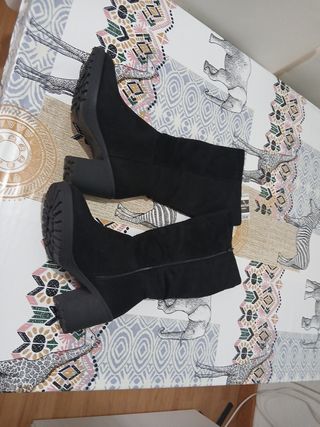 BOTAS ALTAS NUEVAS