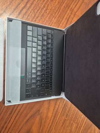 Tecurs KC011 Teclado Magnético iPad Air 11