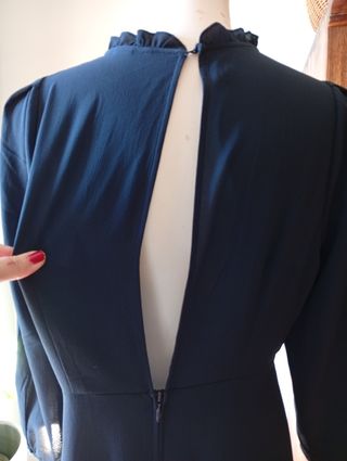 Raffinato abito blu