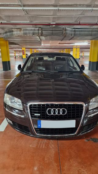 Audi A8 Automático