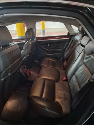 Audi A8 Automático