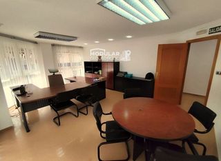 Oficina en alquiler en El Pla de Sant Josep - L'Asil en Elche