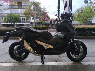 Honda XADV 750