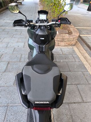 Honda XADV 750