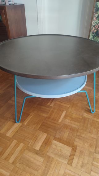 Mesa de centro de madera marrón