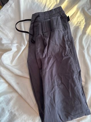 Pantalón Hollister Gris