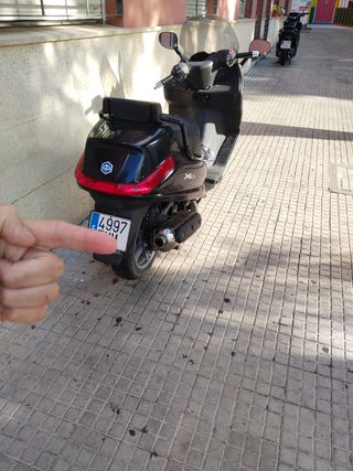 Piaggio X8 Evo 400