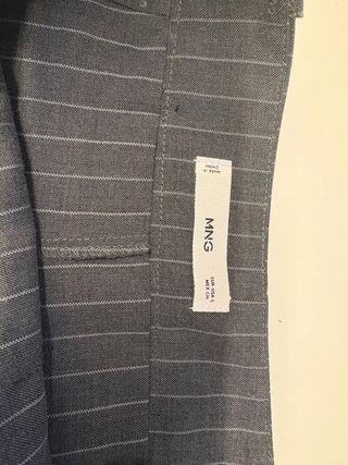 Falda pantalón gris con tablas S