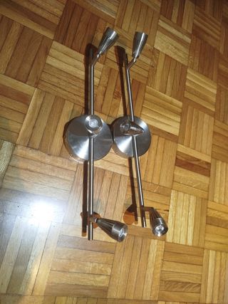 Lámpara de baño de metal plateado