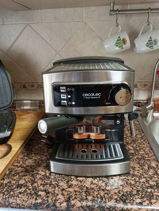 Cafetera Cecotec Power Espresso 20