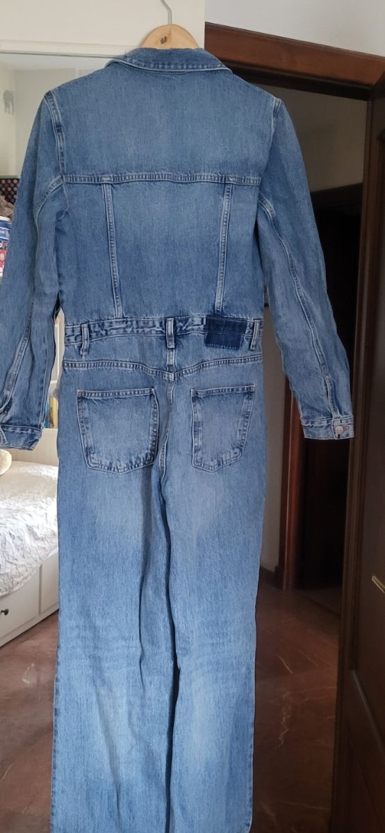 Mono vaquero .Zara. Talla L