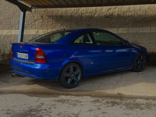 Opel Astra 2003