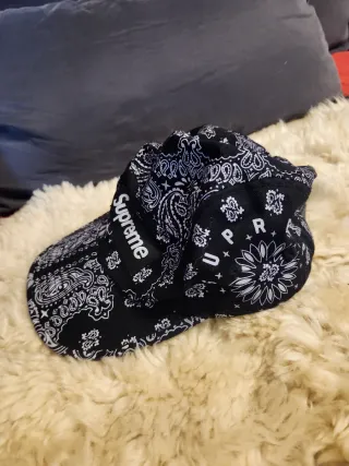 Gorra Supreme Bandana Negra