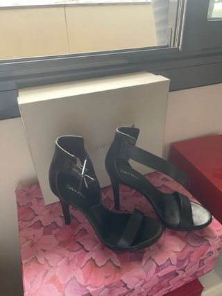 Sandalias Calvin Klein Tacón Negro