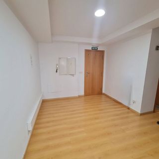 Oficina en alquiler en Acea de Olga - Augas Férreas en Lugo