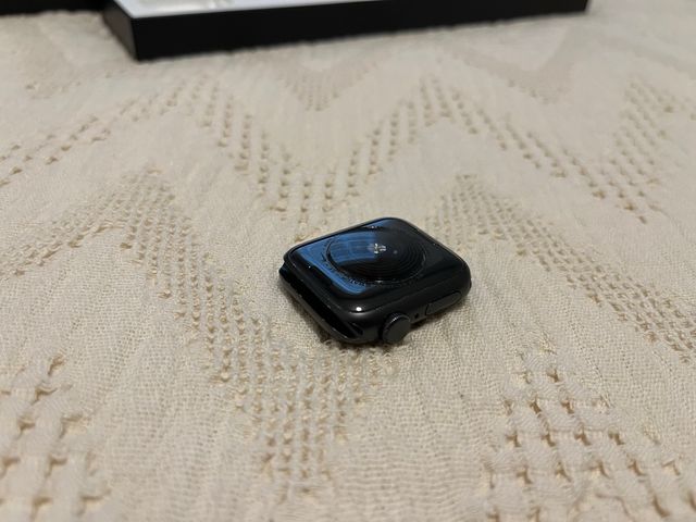 Apple Watch Nike SE 40mm Gris Espacial